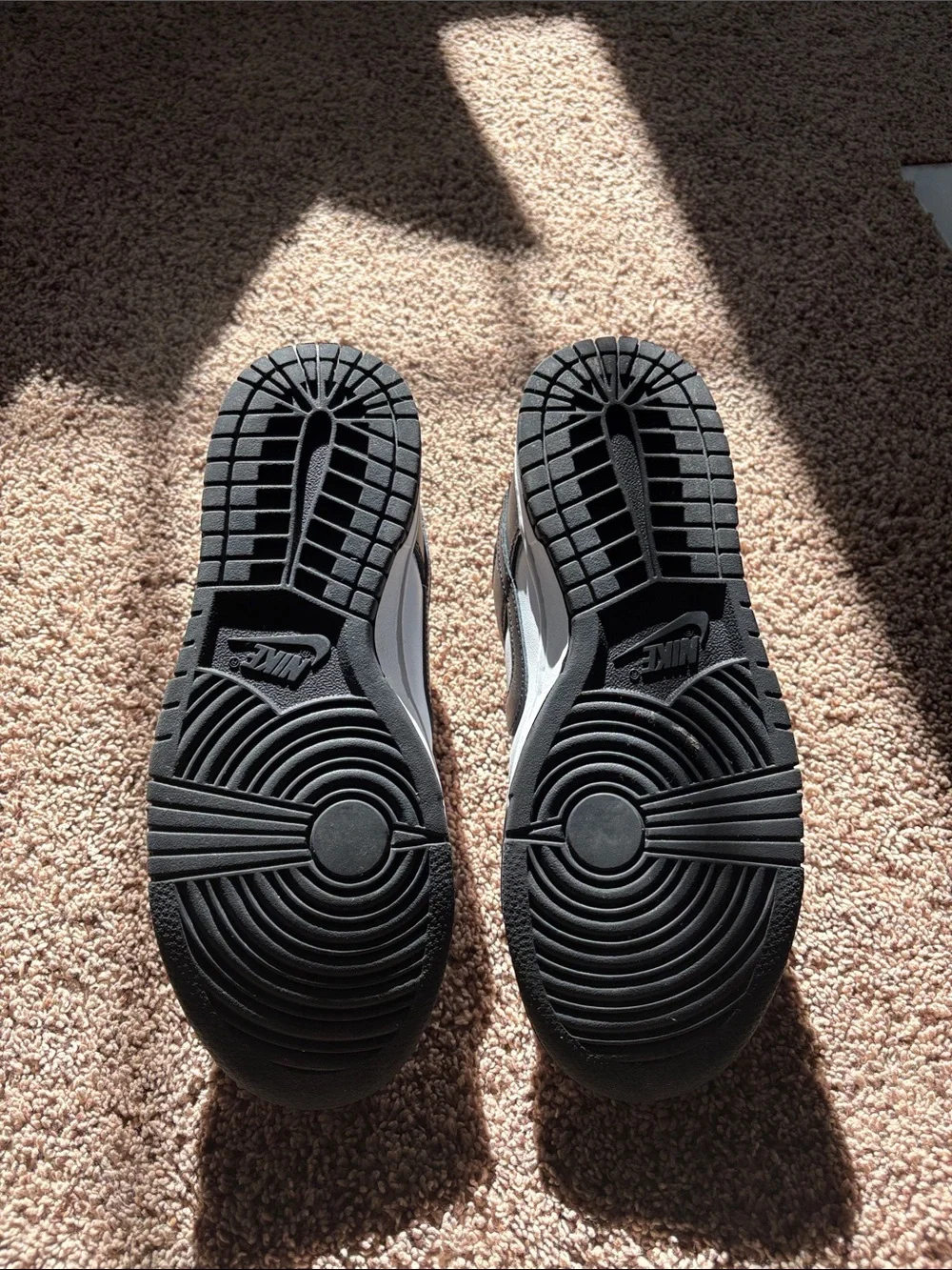 Nike Black and White Low-Top Sneakers. Worn once